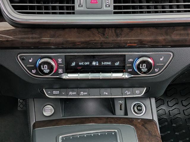 Used 2019 Audi Q5 2.0T Premium Plus w/ Premium Plus Package AWD/4WD image 32