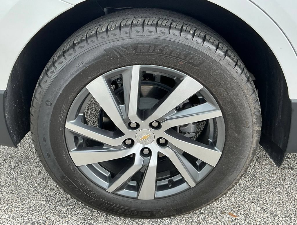 Used 2024 Chevrolet Equinox Premier FWD image 14