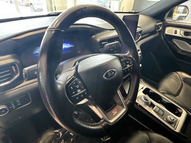 Certified 2023 Ford Explorer ST w/ Technology Package image 9