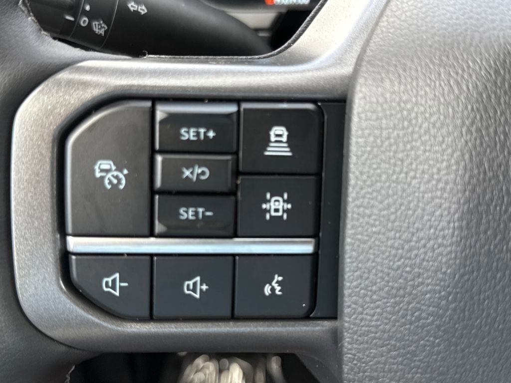 Certified 2025 Ford F150 Lariat w/ Equipment Group 501A Mid image 30