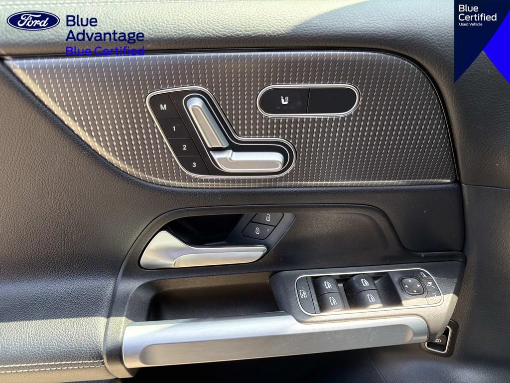 Used 2023 Mercedes-Benz GLB 250 image 15