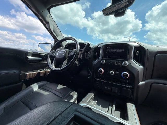 Used 2020 GMC Sierra 1500 Denali w/ Denali Ultimate Package AWD/4WD image 25