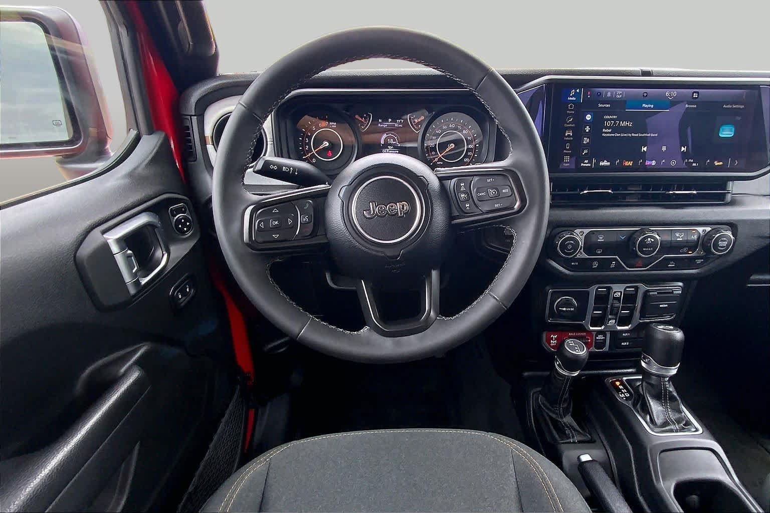 Used 2025 Jeep Wrangler Unlimited Sport AWD/4WD image 6