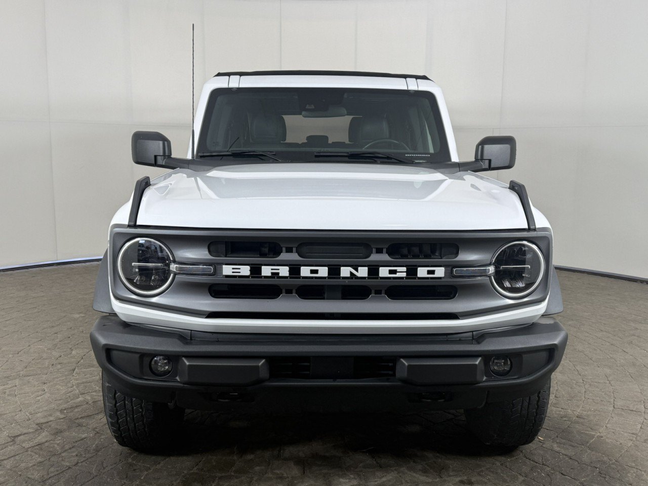 Certified 2024 Ford Bronco Big Bend AWD/4WD image 2