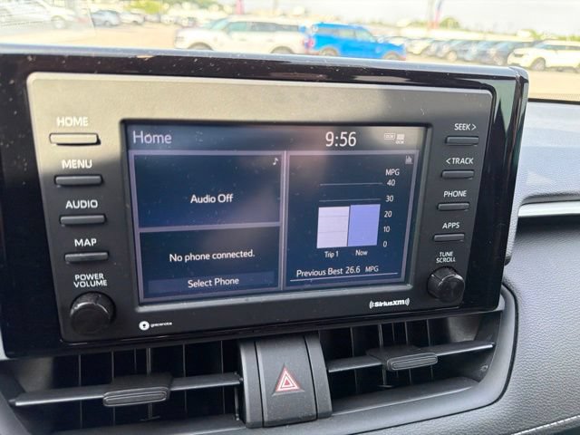 Used 2021 Toyota RAV4 LE FWD image 12