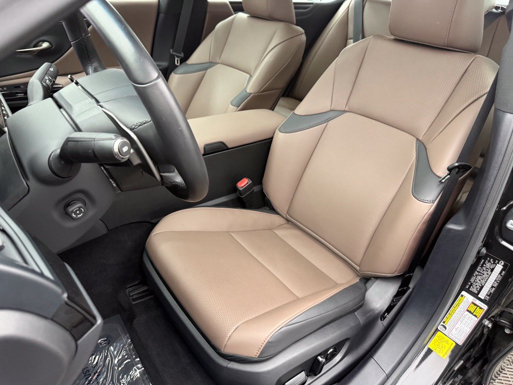 Used 2025 Lexus ES 350 w/ Premium Package FWD image 24
