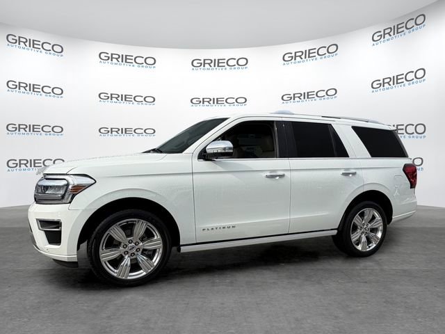 Certified 2023 Ford Expedition Platinum RWD image 3