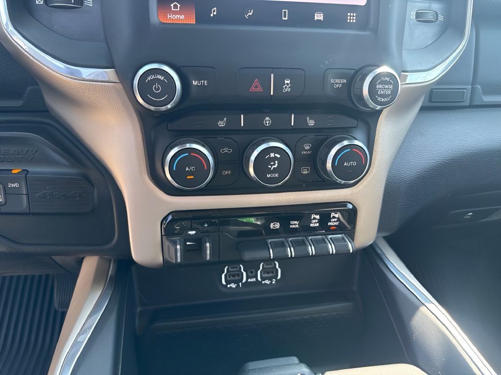 Used 2022 RAM 3500 Laramie AWD/4WD image 18