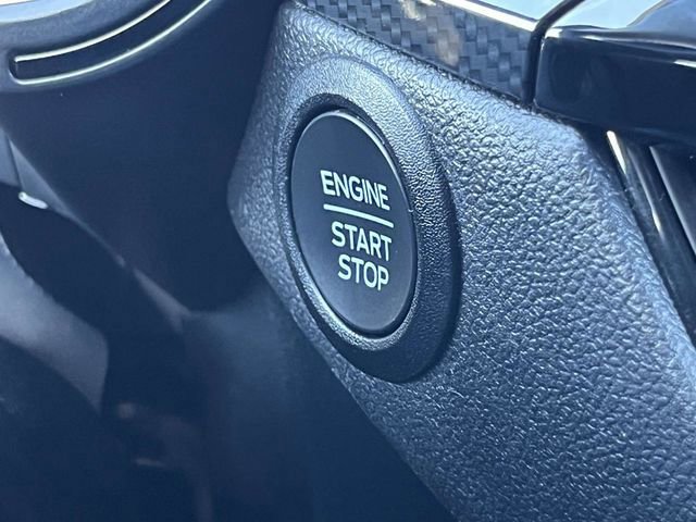 Certified 2025 Ford Escape ST-Line image 18