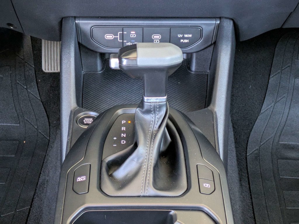 Used 2025 Kia K4 FWD image 19