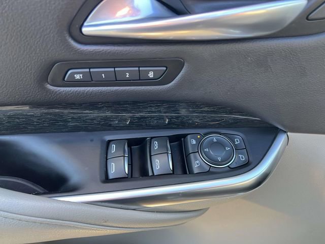 Used 2023 Cadillac XT4 Premium Luxury image 13