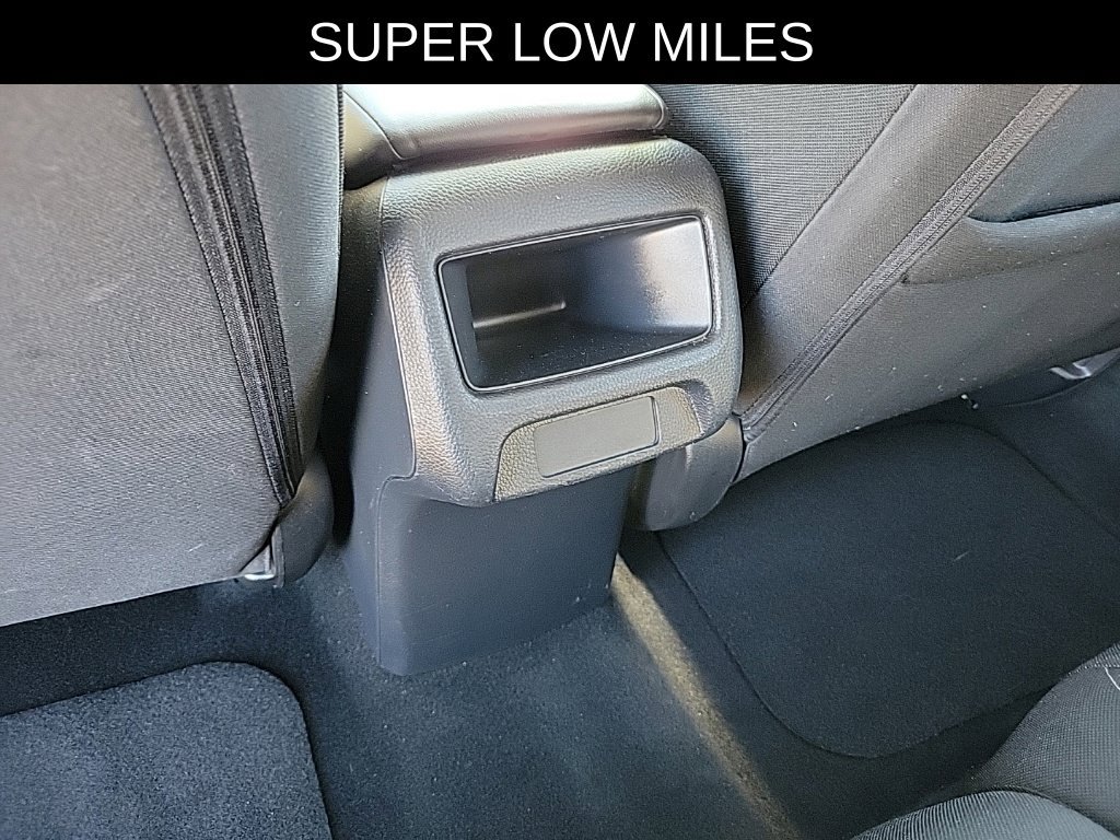 Used 2024 Honda HR-V LX image 9