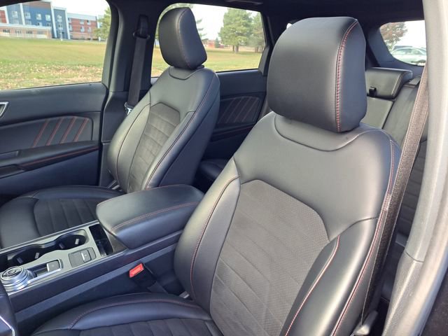 Certified 2024 Ford Edge ST-Line image 7