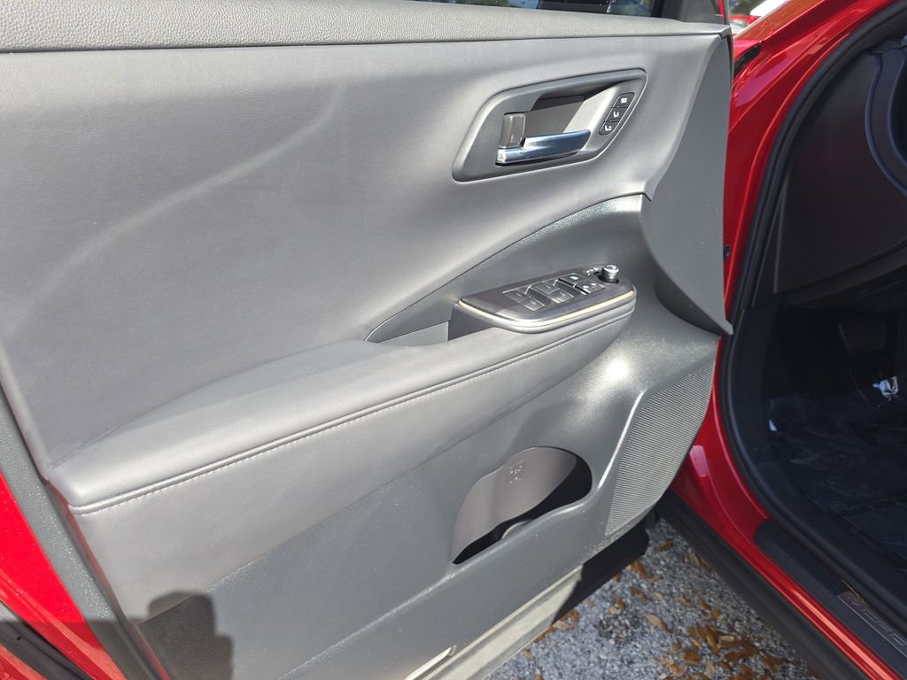 Used 2023 Toyota Crown image 15