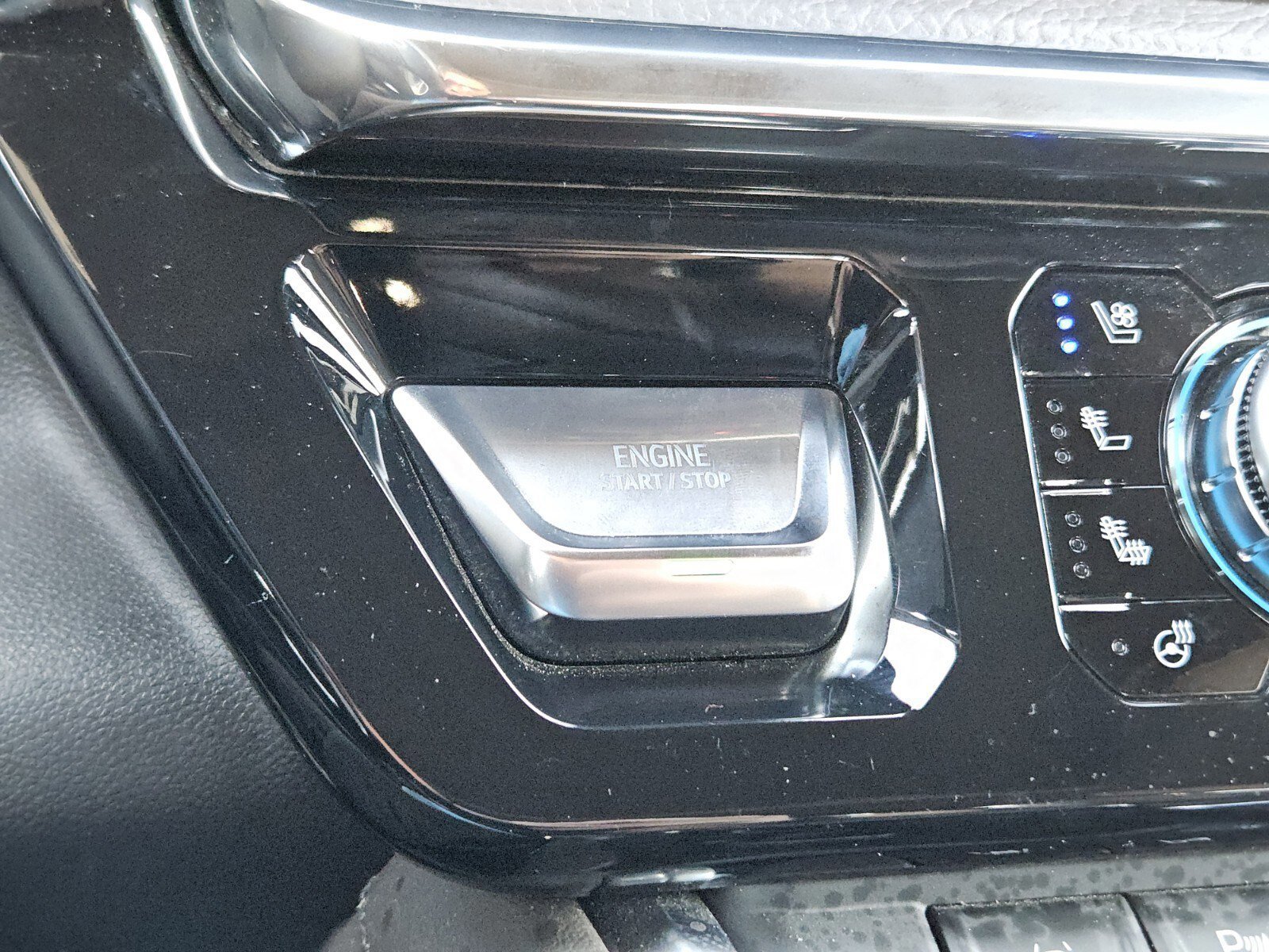 Used 2024 GMC Sierra 1500 Denali image 26