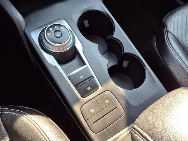 Certified 2022 Ford Escape SEL image 16