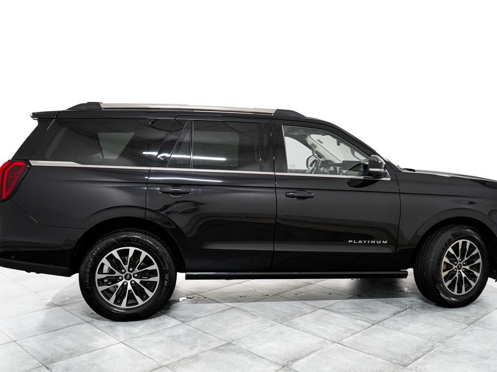 Certified 2025 Ford Expedition Platinum AWD/4WD image 7