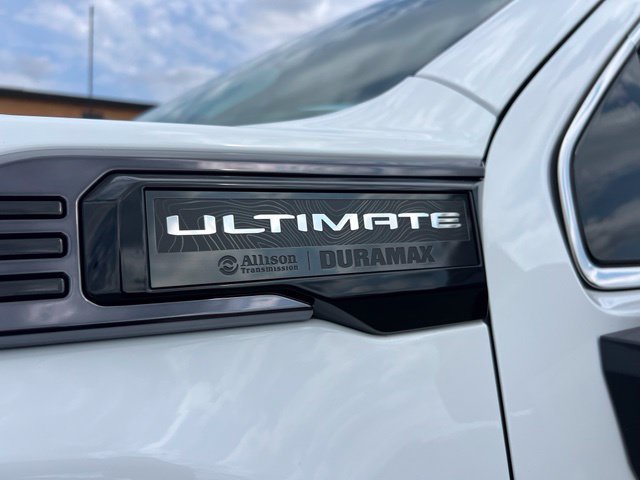 Used 2024 GMC Sierra 3500 Denali Ultimate AWD/4WD image 37