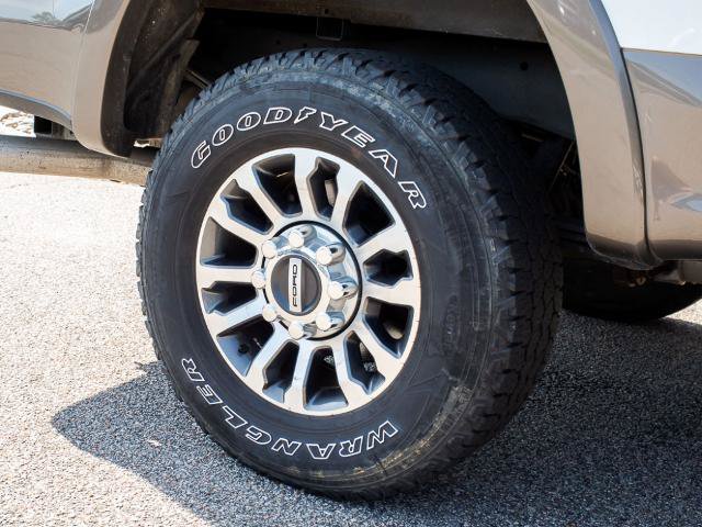 Certified 2022 Ford F250 Lariat w/ Lariat Ultimate Package AWD/4WD image 7