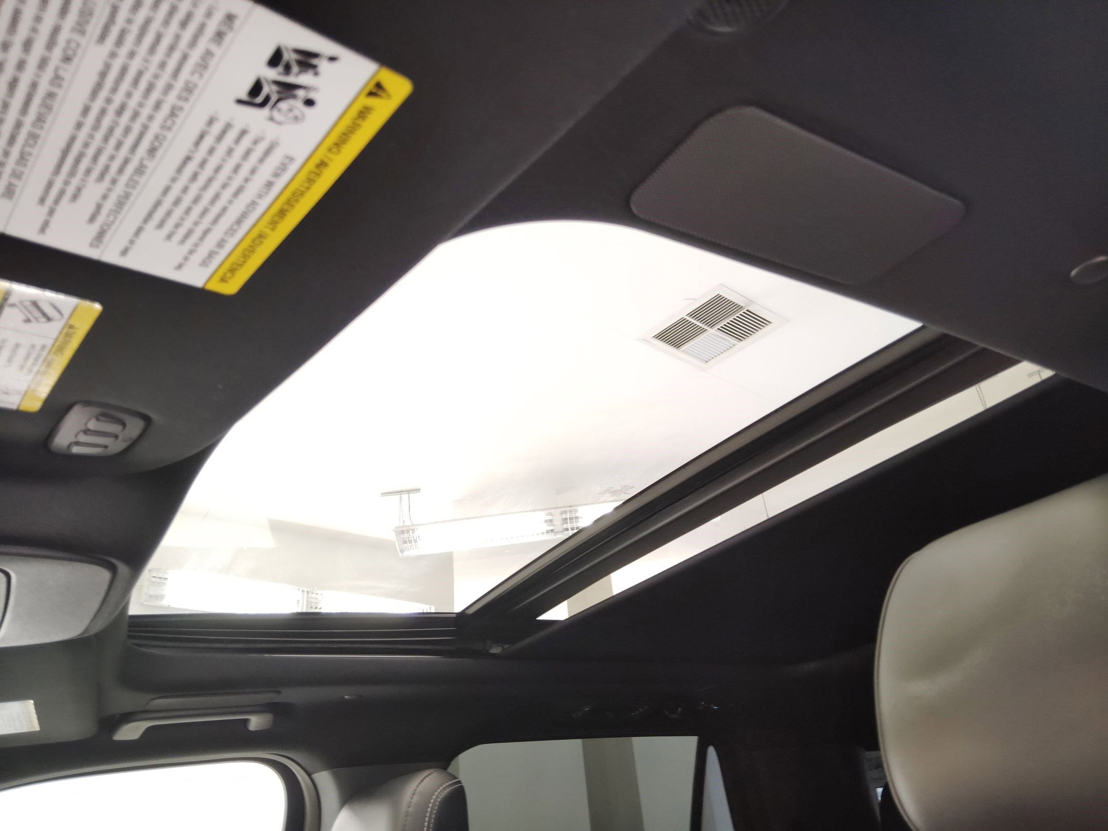 Certified 2025 Ford Expedition Platinum w/ Stealth Performance Package image 17