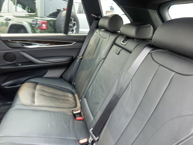 Used 2017 BMW X5 xDrive35i AWD/4WD image 18