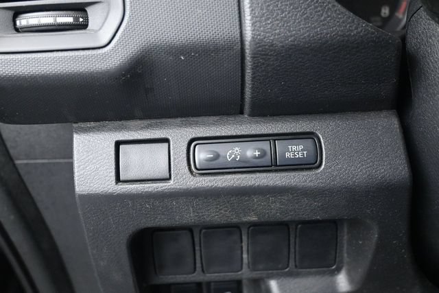 Used 2024 Nissan Frontier S AWD/4WD image 10