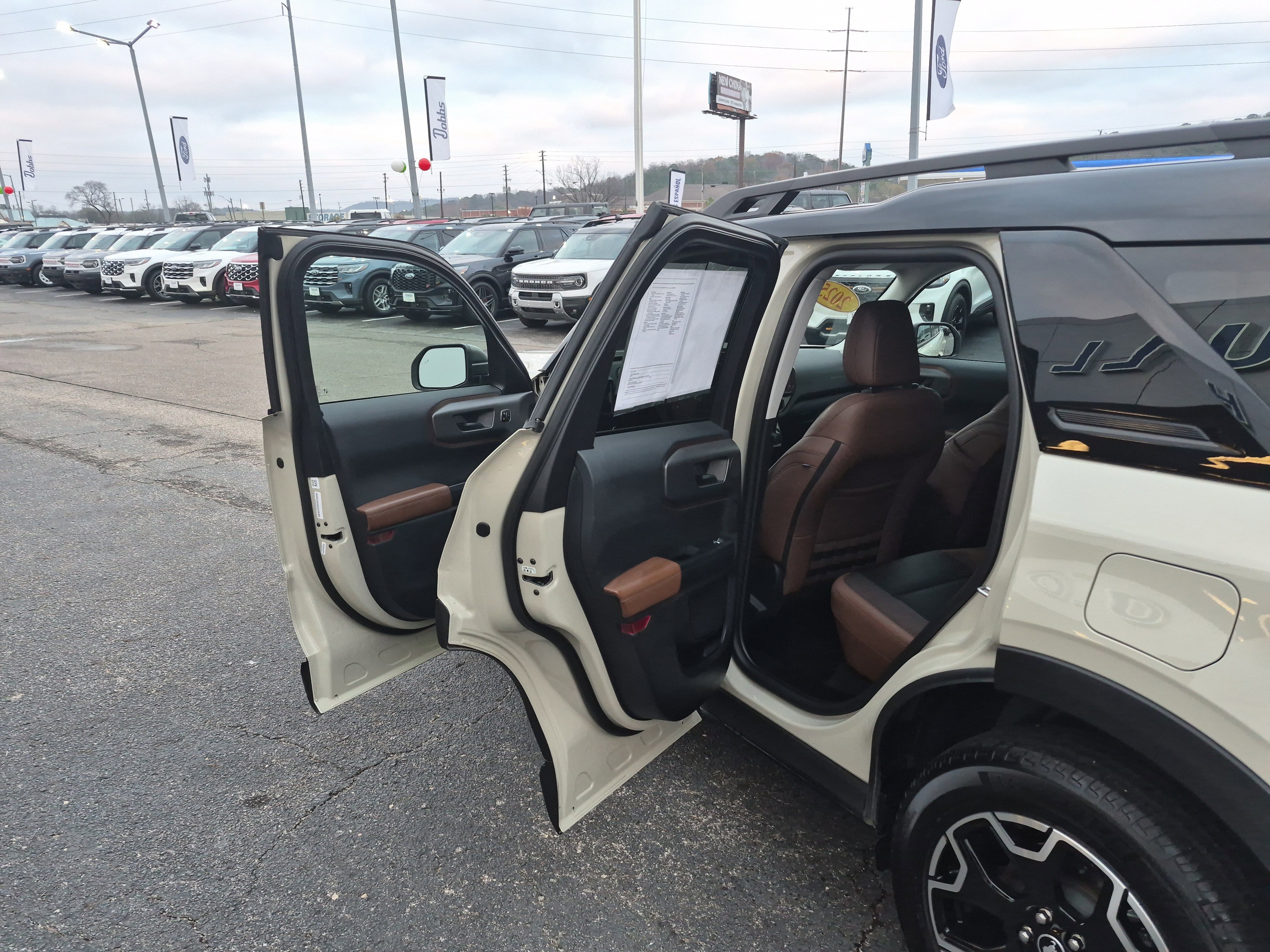 Certified 2025 Ford Bronco Sport Outer Banks w/ Outer Banks Tech Package+ image 14