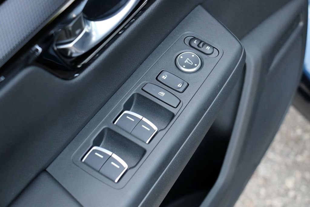 Used 2026 Honda CR-V Sport Touring image 16