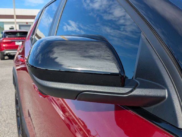 Used 2025 Chevrolet Equinox RS w/ Safety and Technology Package FWD image 12