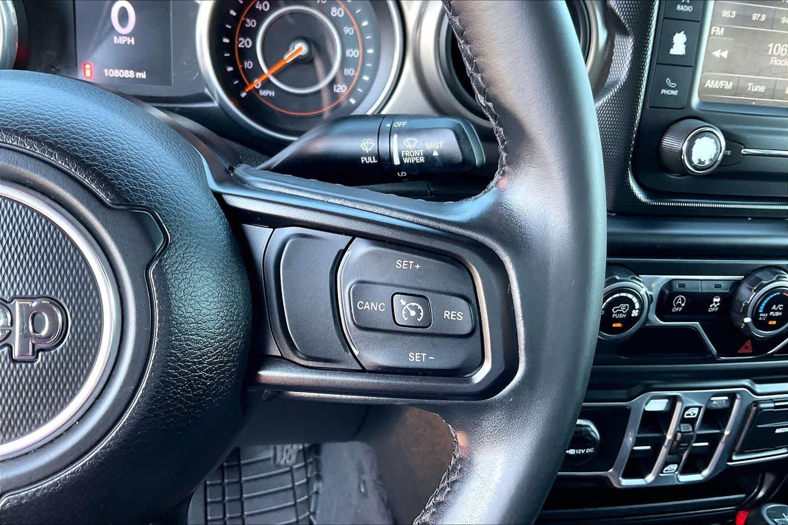 Used 2018 Jeep Wrangler Unlimited Sport AWD/4WD image 21