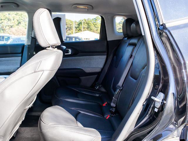 Used 2022 Jeep Compass Latitude image 17