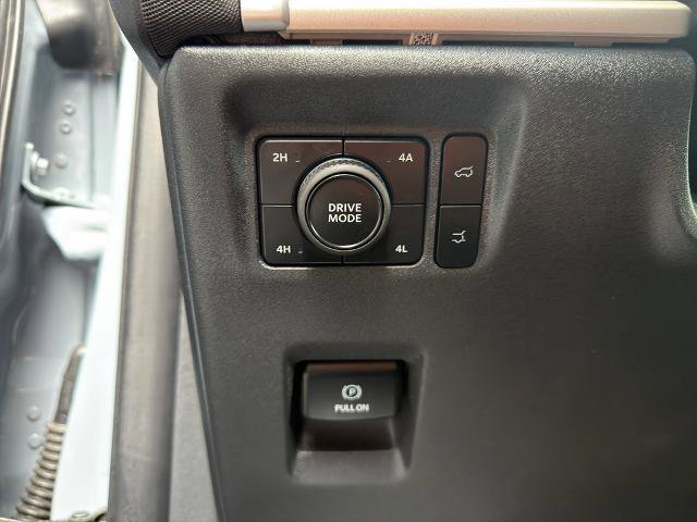 Certified 2025 Ford Expedition Active image 23