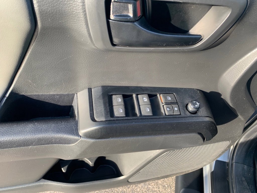 Used 2023 Toyota Tacoma SR image 13