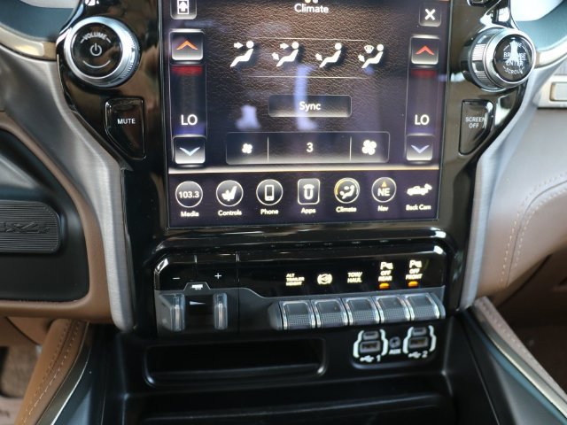 Used 2021 RAM 3500 Limited AWD/4WD image 25