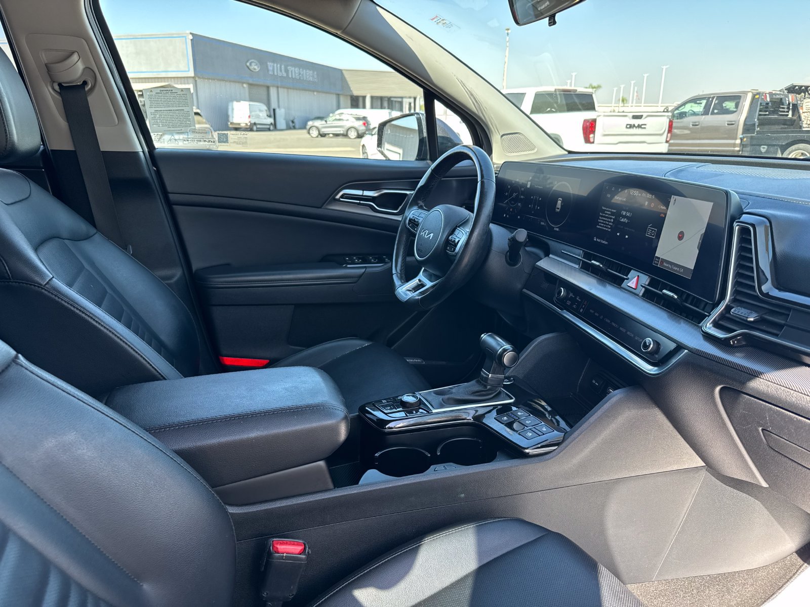 Used 2023 Kia Sportage SX FWD image 18