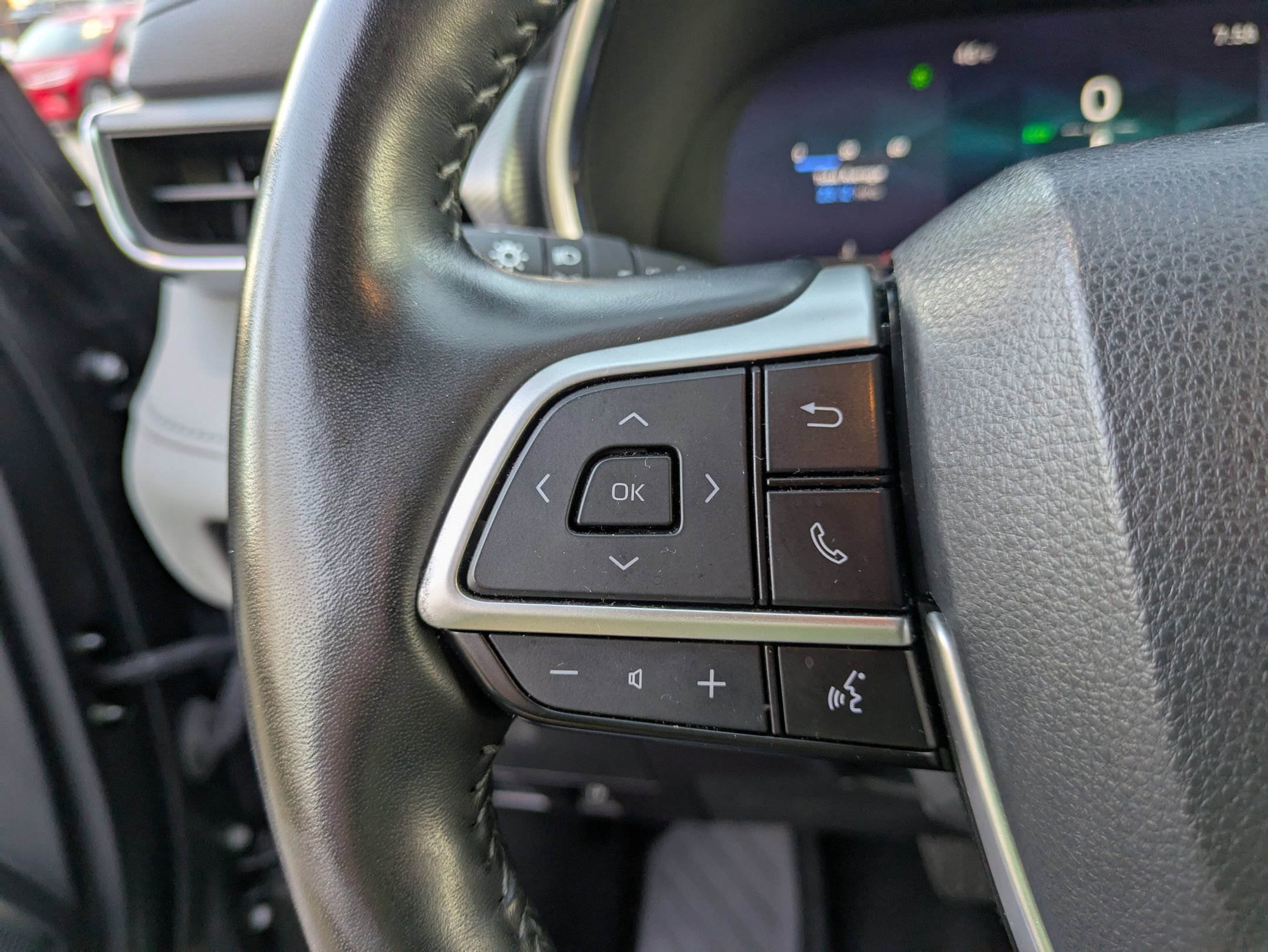 Used 2023 Toyota Highlander Platinum image 18