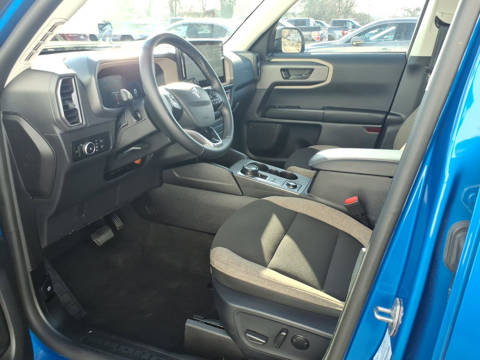 Certified 2025 Ford Bronco Sport Big Bend w/ Convenience Package AWD/4WD image 12