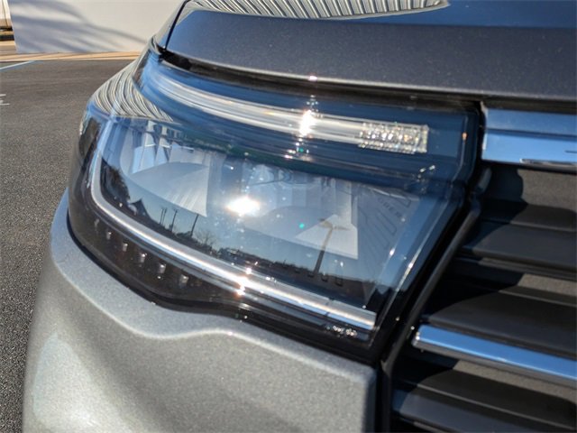 Certified 2025 Ford Explorer Active image 10