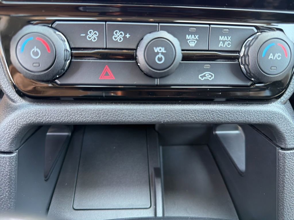 Certified 2025 Ford Ranger XLT w/ Equipment Group 301A High image 25