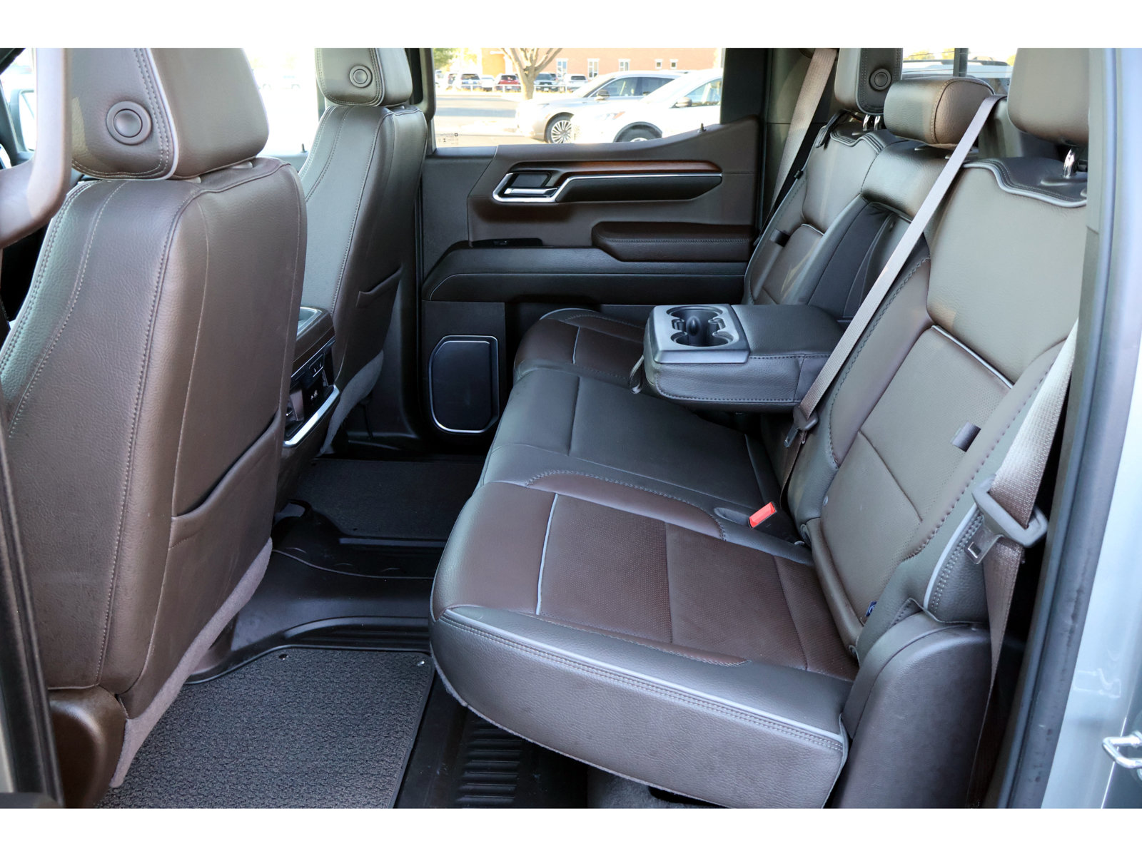 Used 2024 GMC Sierra 1500 Denali w/ Technology Package AWD/4WD image 25