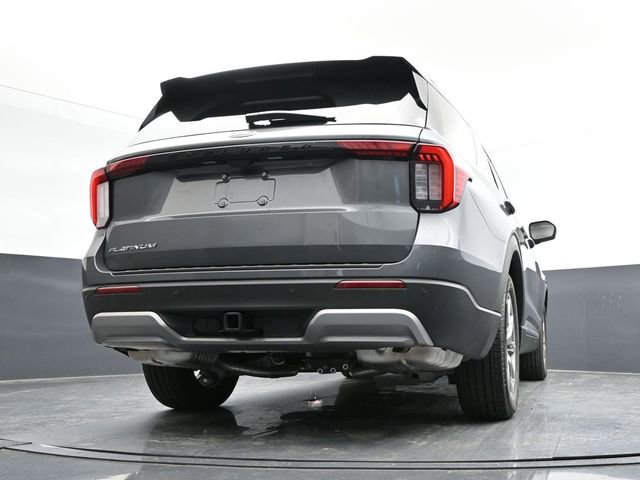 Certified 2025 Ford Explorer Platinum image 33