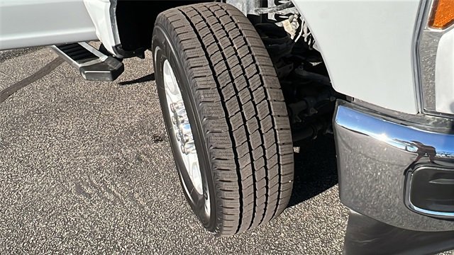 Certified 2025 Ford F250 XLT image 11