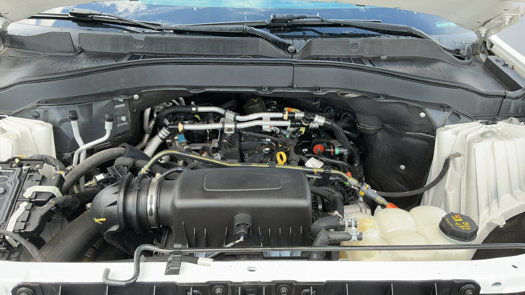 Certified 2021 Ford Explorer XLT RWD image 24