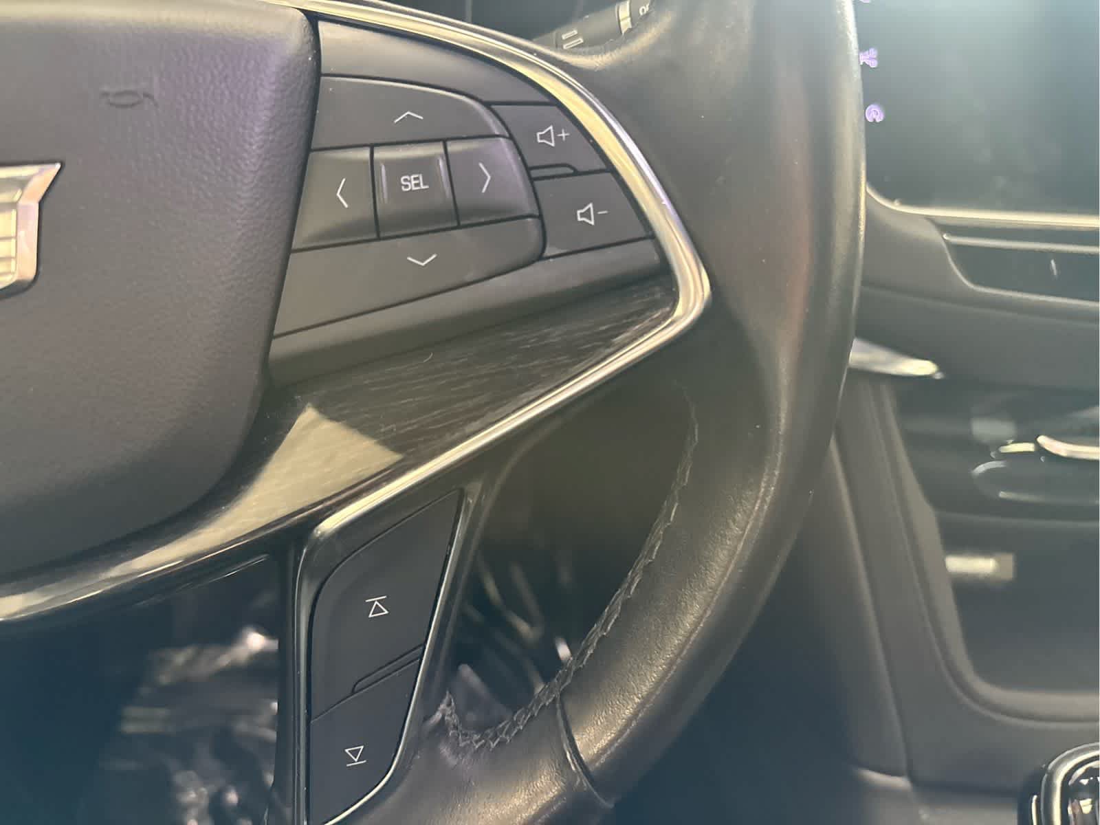 Used 2020 Cadillac XT5 Premium Luxury AWD/4WD image 19