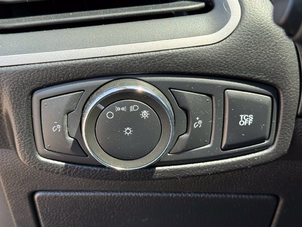 Certified 2022 Ford Edge SEL AWD/4WD image 27