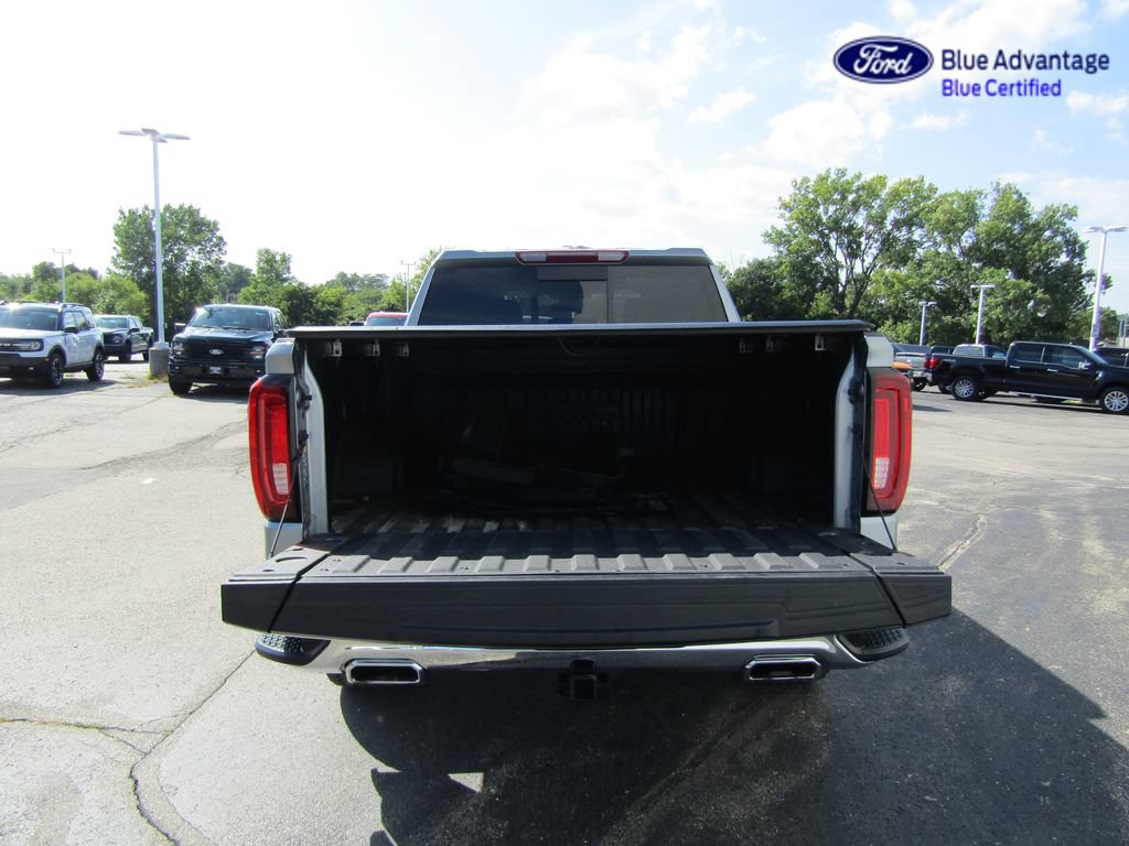 Used 2026 GMC Sierra 1500 SLT w/ SLT Premium Plus Package AWD/4WD image 11