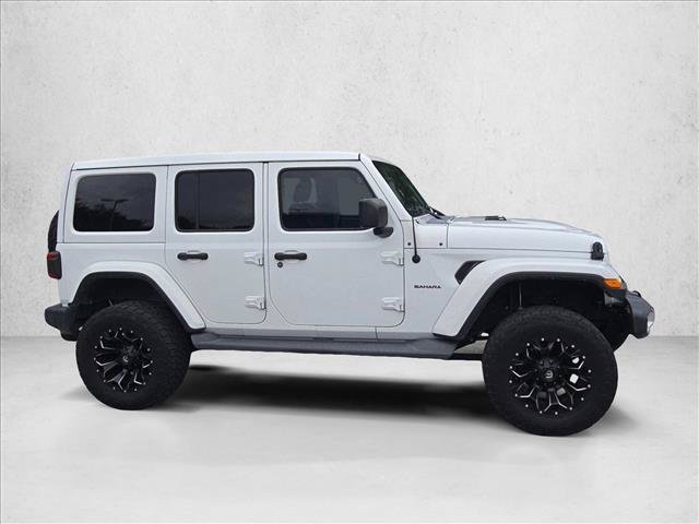 Used 2020 Jeep Wrangler Unlimited Sahara AWD/4WD image 4