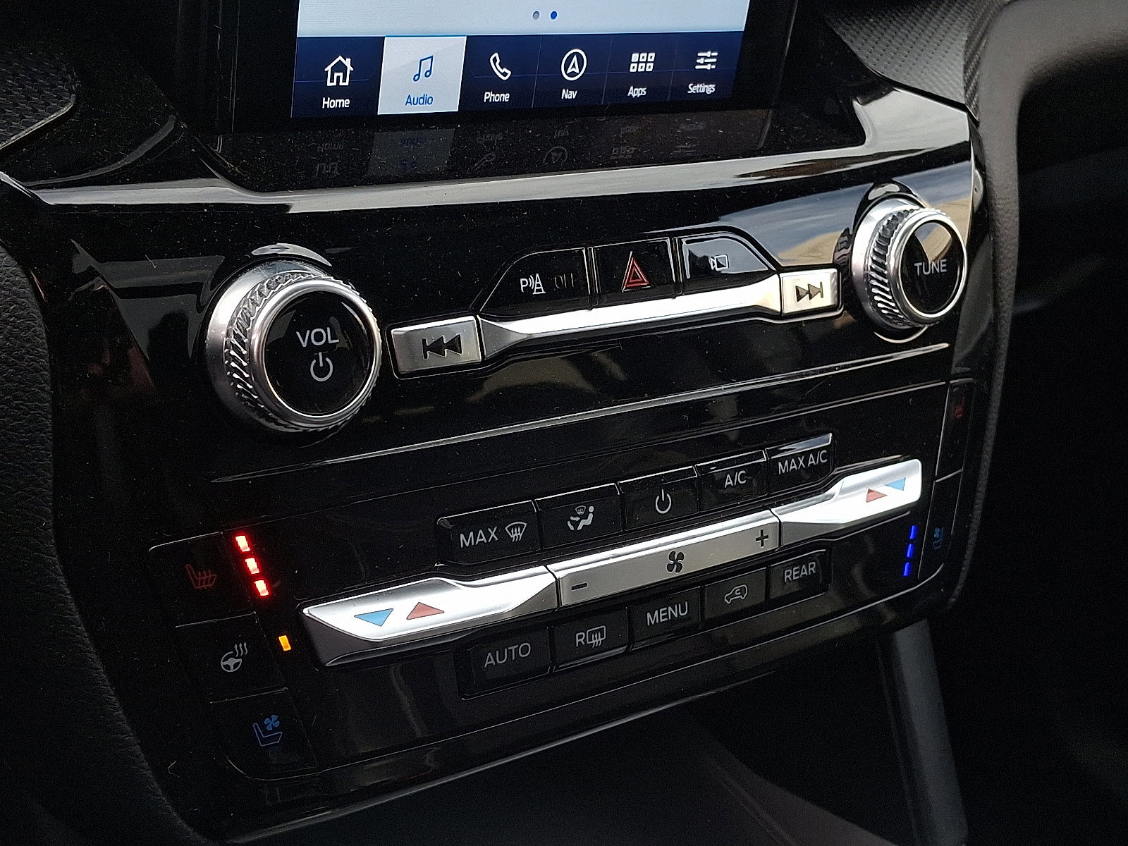 Certified 2023 Ford Explorer ST w/ Equipment Group 401A image 16