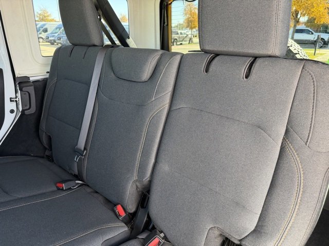 Used 2024 Jeep Wrangler Willys image 18