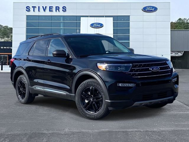 Certified 2024 Ford Explorer XLT w/ Equipment Group 202A